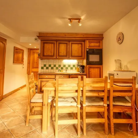 아파트 2 Au Pied Des Pistes Avec Balcon, Ideal Pour 6 Personnes A - Fr-1-642-21 모리론